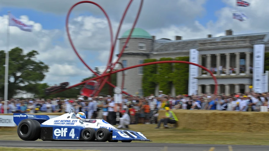 Tyrrell P34 2011. aasta Goodwoodi kiirusfestivalil.