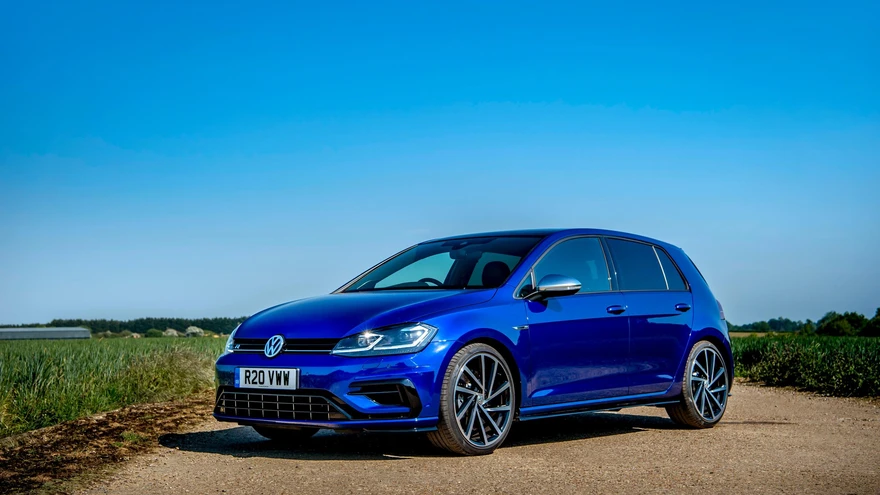 Volkswagen Golf R.