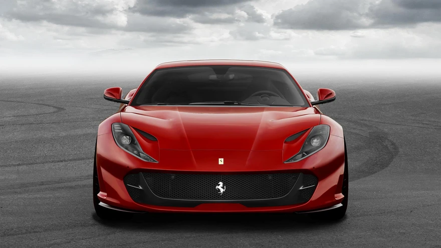 Ferrari 812 Superfast.