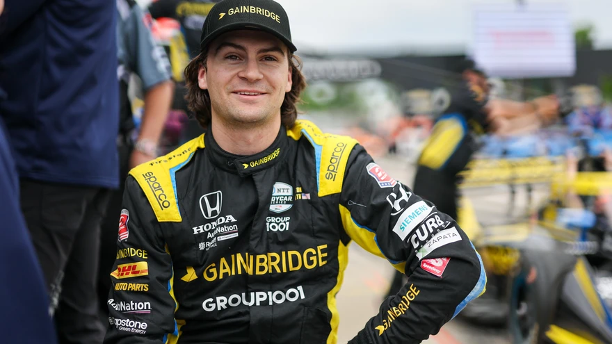 Indycar-sarja noorimat etapivõitjat, ameeriklast Colton Hertat üritab 2023. aastaks palgata AlphaTauri F1 tiim.