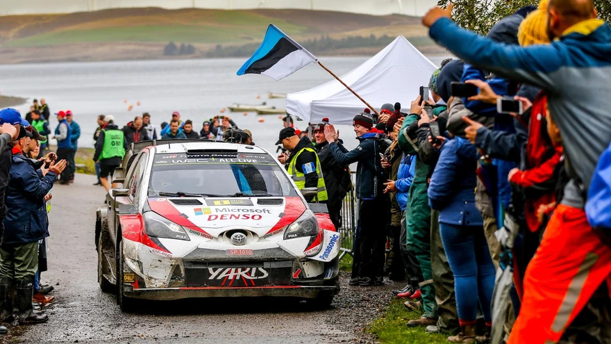 Mullusel Walesi rallil võtsid Ott Tänak ja Martin Järveoja kõik mis võtta oli, võites lisaks rallile enesele ka punktikatse.