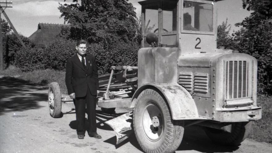 Arnold Volberg ja V-1 1948. aastal.