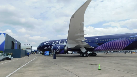 Saudid on tõsiselt ette võtnud turismi arendamise. Pariisis näitas vastloodud Riyadh Air oma värvikujundust Boeing 787-9 Dreamlineril. Seda tüüpi lennukeid on lennufirmal plaanis võtta kasutusele 72.