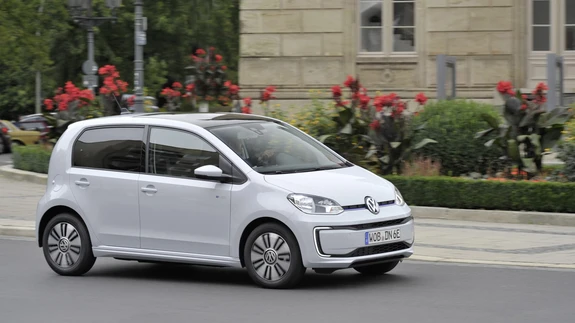 Volkswagen e-up!.