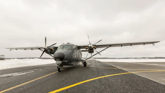 Esimene Ameerika Ühendriikidelt kingitusena saadud transpordilennuk M-28.