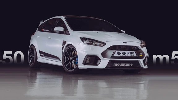 Ford Focus RS.