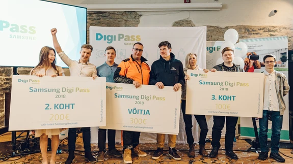 Kolmandat aastat toimuva kutsekooliõpilaste digiprogrammi Samsung Digi Pass peavõidu võttis Luua Metsanduskooli meeskonnale „Flying Forest“.
