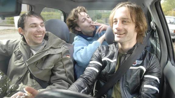 Lapsed autos muudavad suitsetamise karistatavaks.