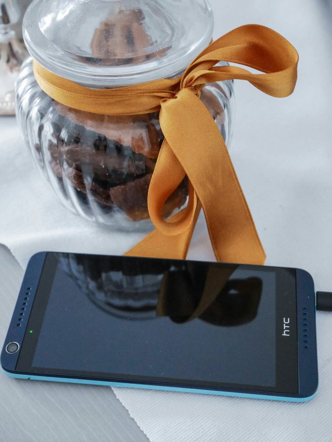 Nutitelefon on nii meelelahutaja kui asjalik abimees.