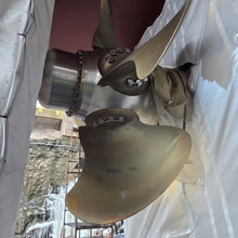 Baltic Queenile tagavad kiiruse kuni 24,5 sõlme kaks reguleeritava sammuga sõukruvi.