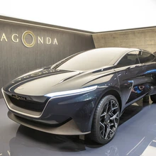 Aston Martin plaanib iseseisva automargina tuua turule Lagonda kaubamärgi. Praeguste plaanide kohaselt võiks Lagonda All-Terrain Concept saada seeriaautoks kahe aasta pärast, olles siis konkurendiks nii Rolls-Royce Cullinanile kui Bentley Bentaygale.
